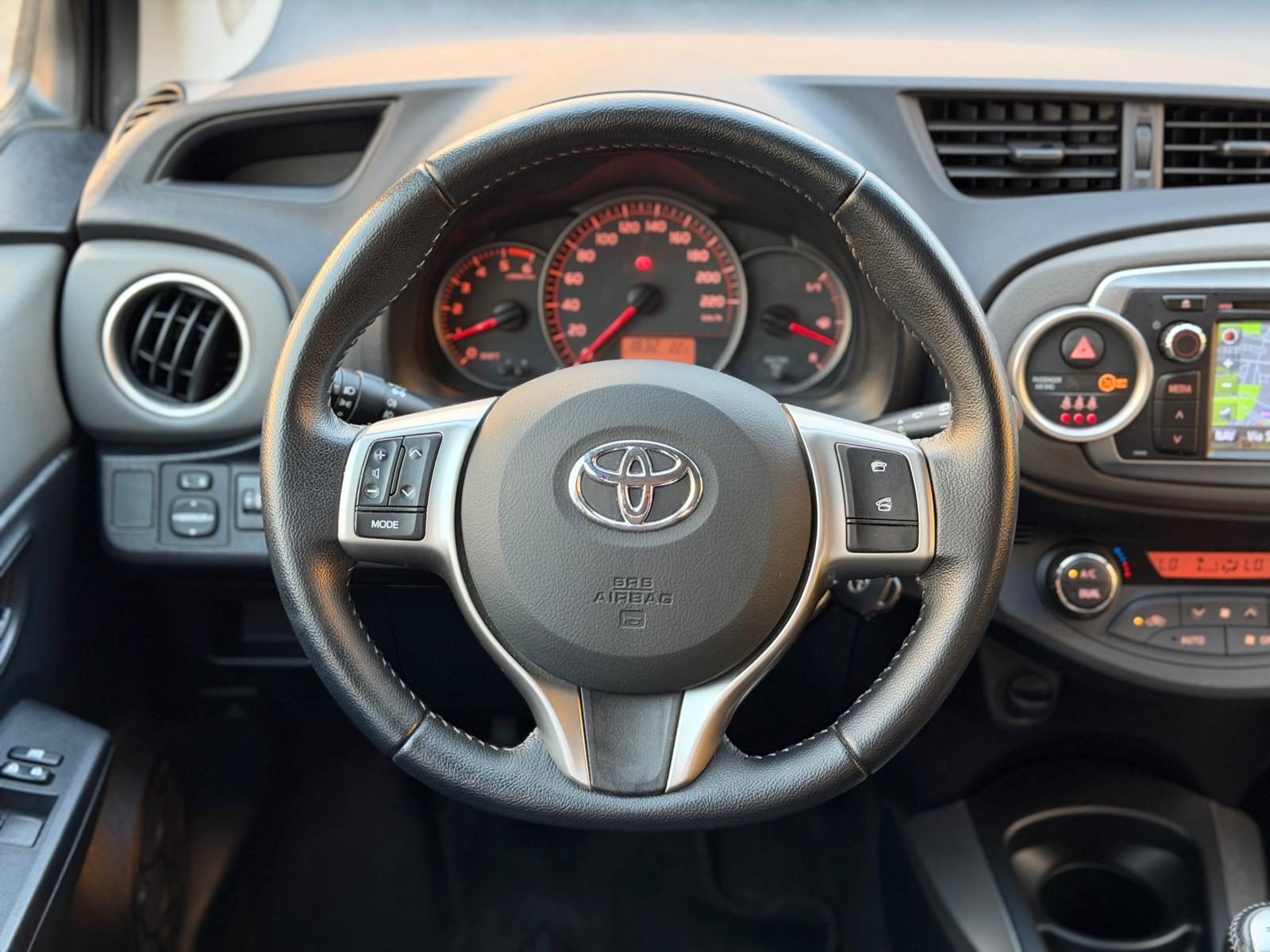 Toyota Yaris – foto 9