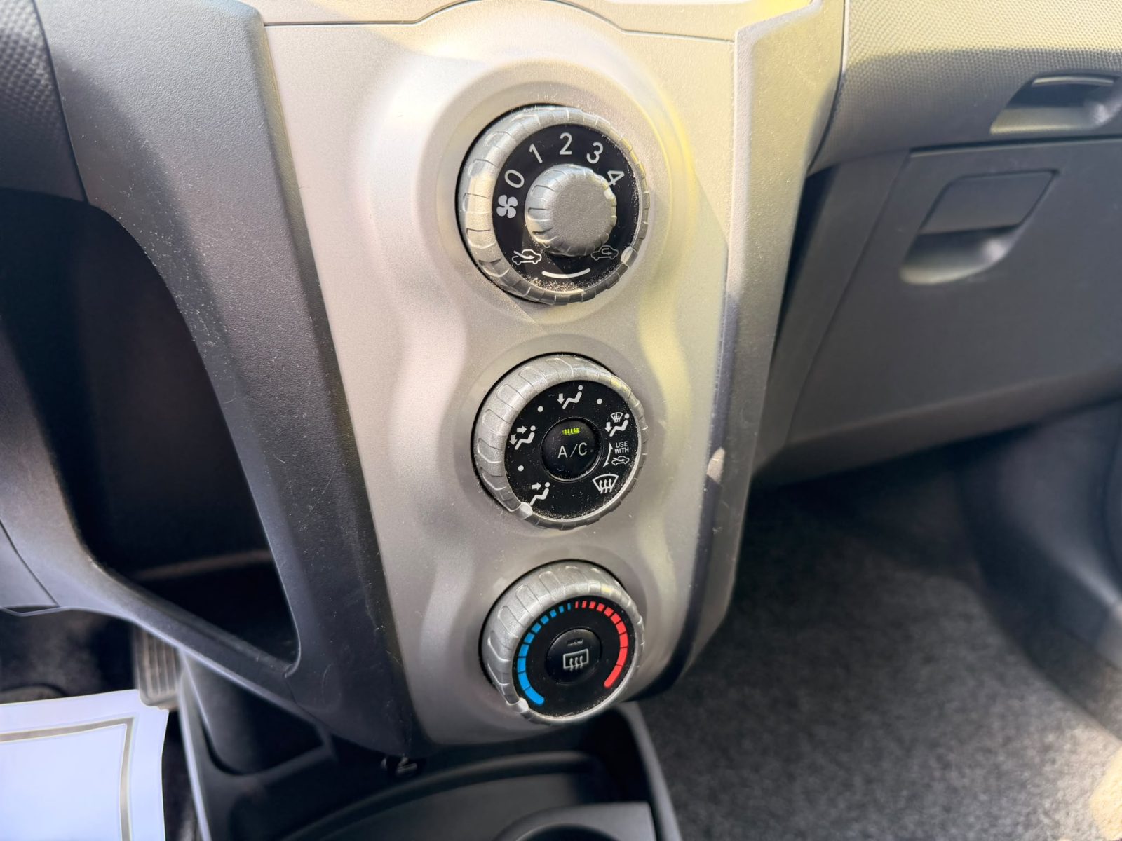 Toyota Yaris – foto 14